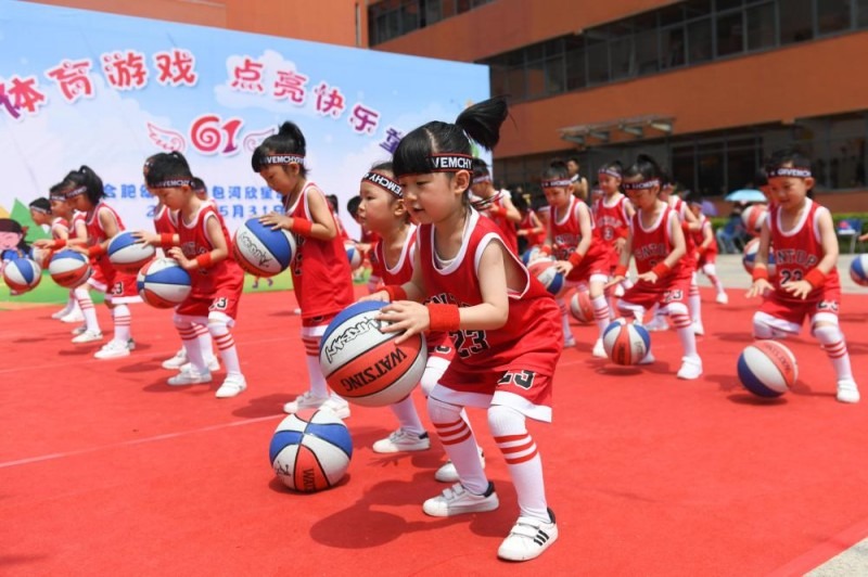 2025英雄联盟总决赛冠亚军决赛开赛在即 斗鱼将全程直播精彩赛况